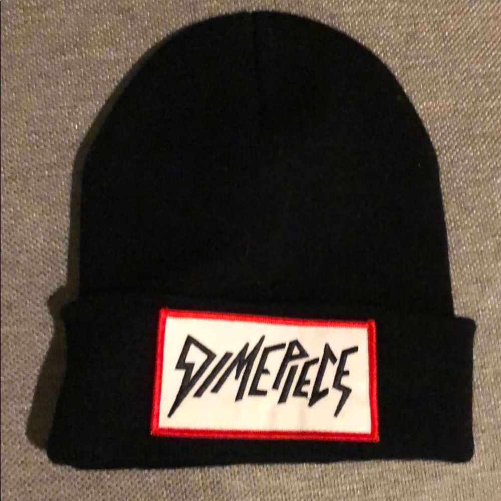 Dimepiece LA beanie